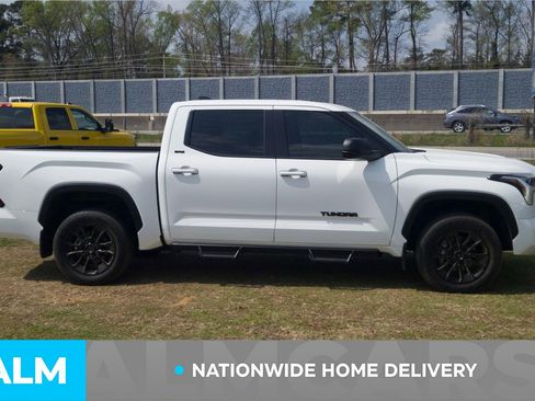 Used 2024 Toyota Tundra SR5 w/ SR5 Premium Package AWD/4WD image 5