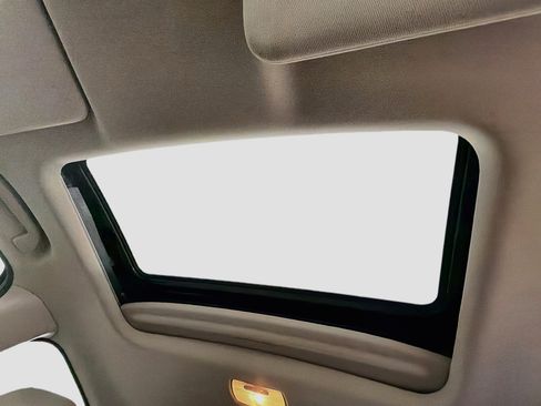 Used 2018 Honda HR-V EX image 24