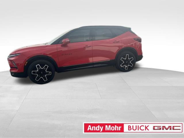 Used 2024 Chevrolet Blazer RS w/ Enhanced Convenience Package FWD image 9