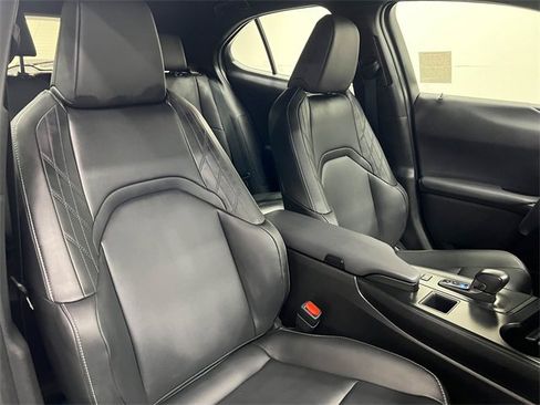 Certified 2025 Lexus UX 300h FWD image 12