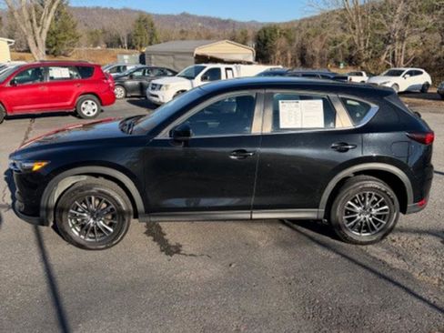 Used 2021 MAZDA CX-5 Sport image 4