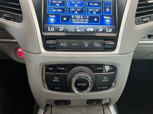 Used 2019 Acura RLX w/ Technology Package FWD image 16