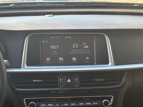 Used 2019 Kia Optima LX image 16