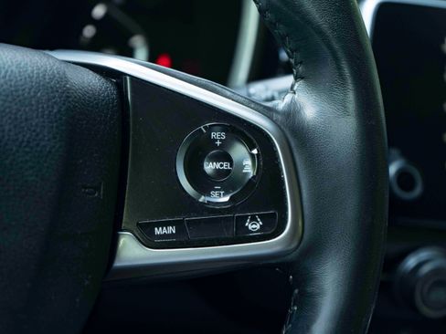 Used 2019 Honda CR-V Touring image 21