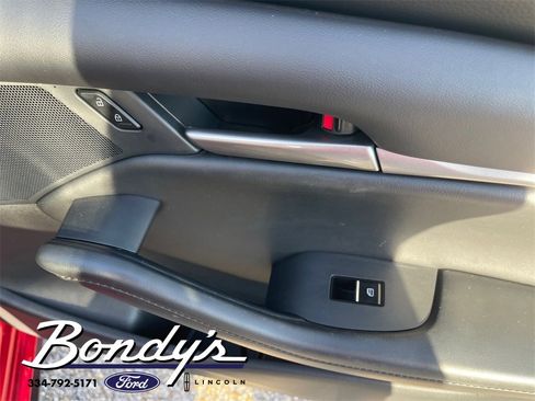 Used 2023 MAZDA MAZDA3 s image 20