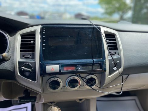 Used 2006 Toyota Tacoma 4x4 Access Cab image 25