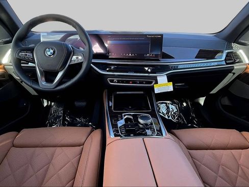 New 2026 BMW X5 xDrive50e w/ Premium Package image 5