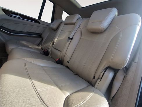 Used 2014 Mercedes-Benz GL 450 4MATIC image 13