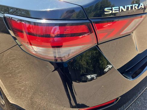 Used 2024 Nissan Sentra SV FWD image 20