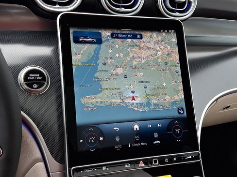 New 2026 Mercedes-Benz GLC 300 4MATIC image 11