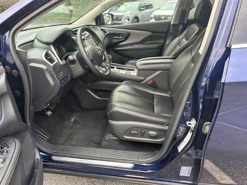 Used 2023 Nissan Murano SV image 9