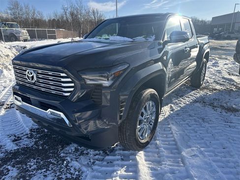 New 2026 Toyota Tacoma Limited image 4