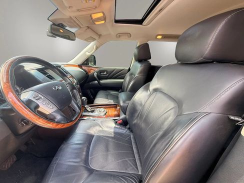 Used 2017 INFINITI QX80 4WD w/ Deluxe Technology Package image 11