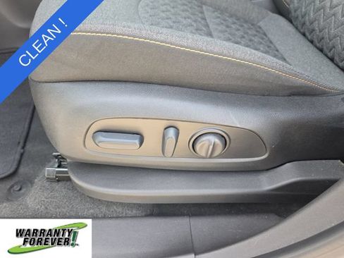 Used 2024 Chevrolet Equinox LT AWD/4WD image 16