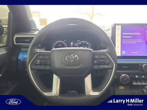 Used 2024 Toyota Tacoma TRD Sport image 9