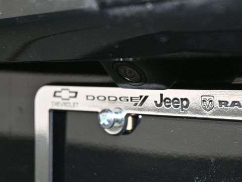 Used 2020 Chevrolet Equinox LS image 27