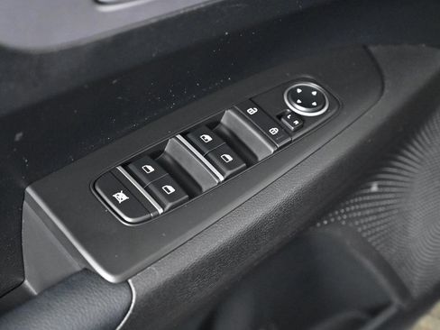 Used 2022 Kia Forte LXS w/ LXS Technology Package image 19