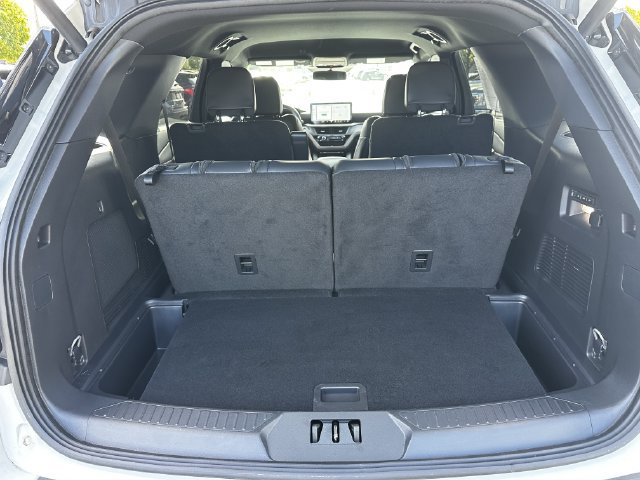 Used 2025 Ford Explorer ST AWD/4WD image 44