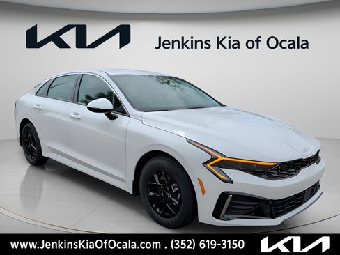 New 2026 Kia K5 LXS FWD image 12