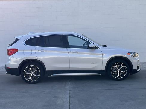 Used 2016 BMW X1 xDrive28i image 4