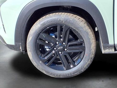 New 2026 Chevrolet Trax ACTIV w/ Driver Confidence Package FWD image 20