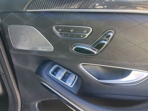 Used 2015 Mercedes-Benz S 63 AMG S 63 AMG 4MATIC image 22