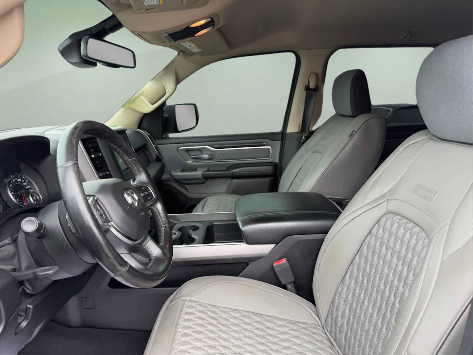 Used 2019 RAM 1500 Big Horn AWD/4WD image 9