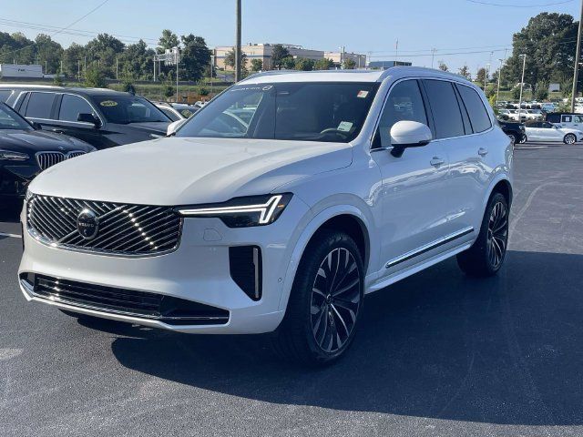 Certified 2026 Volvo XC90 B6 Ultra w/ Protection Package Premier AWD/4WD image 3