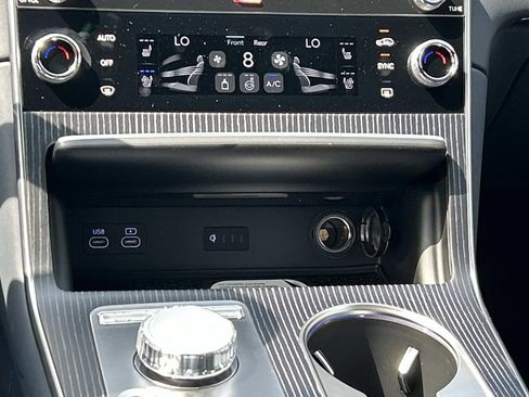 New 2027 Genesis GV80 3.5T e-SC AWD/4WD image 32