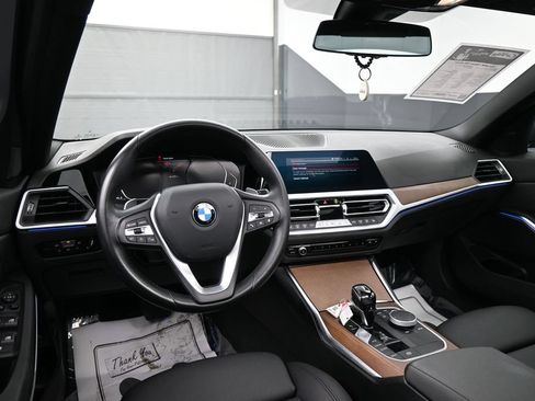 Used 2021 BMW 330i xDrive Sedan w/ Convenience Package AWD/4WD image 27