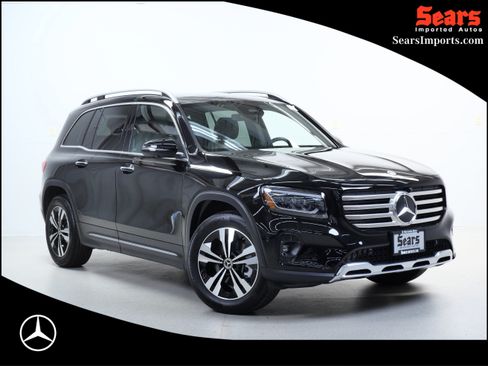 Certified 2026 Mercedes-Benz GLB 250 4MATIC image 1