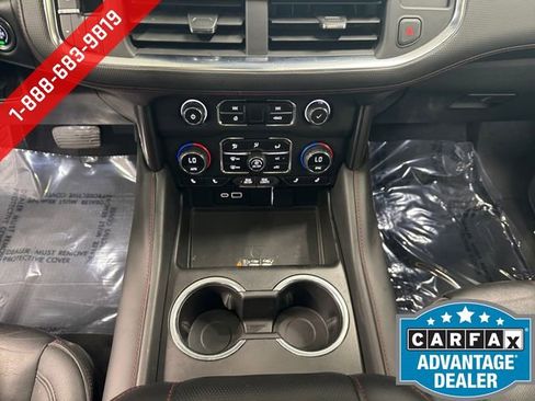 Certified 2023 Chevrolet Suburban RST w/ Luxury Package AWD/4WD image 15