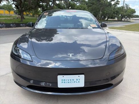 Used 2025 Tesla Model 3 RWD image 6
