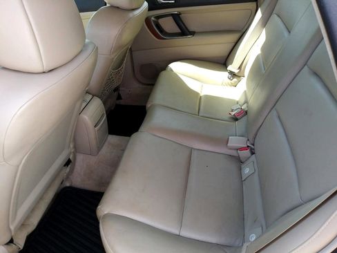 Used 2006 Subaru Outback 2.5i Limited w/ Popular Equipment Group 2B image 7