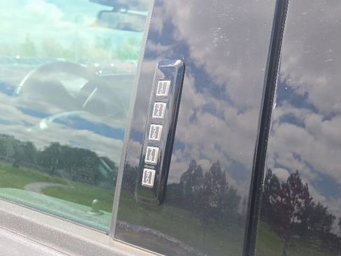 Used 2024 Ford F150 XLT AWD/4WD image 18
