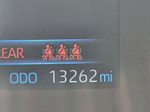 Used 2025 Toyota Corolla LE image 7