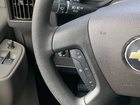 Used 2019 Chevrolet Express 3500 LT w/ LT Preferred Equipment Group RWD image 14