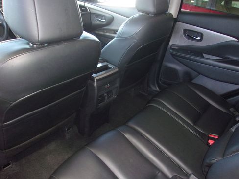 Used 2023 Nissan Murano SV image 20