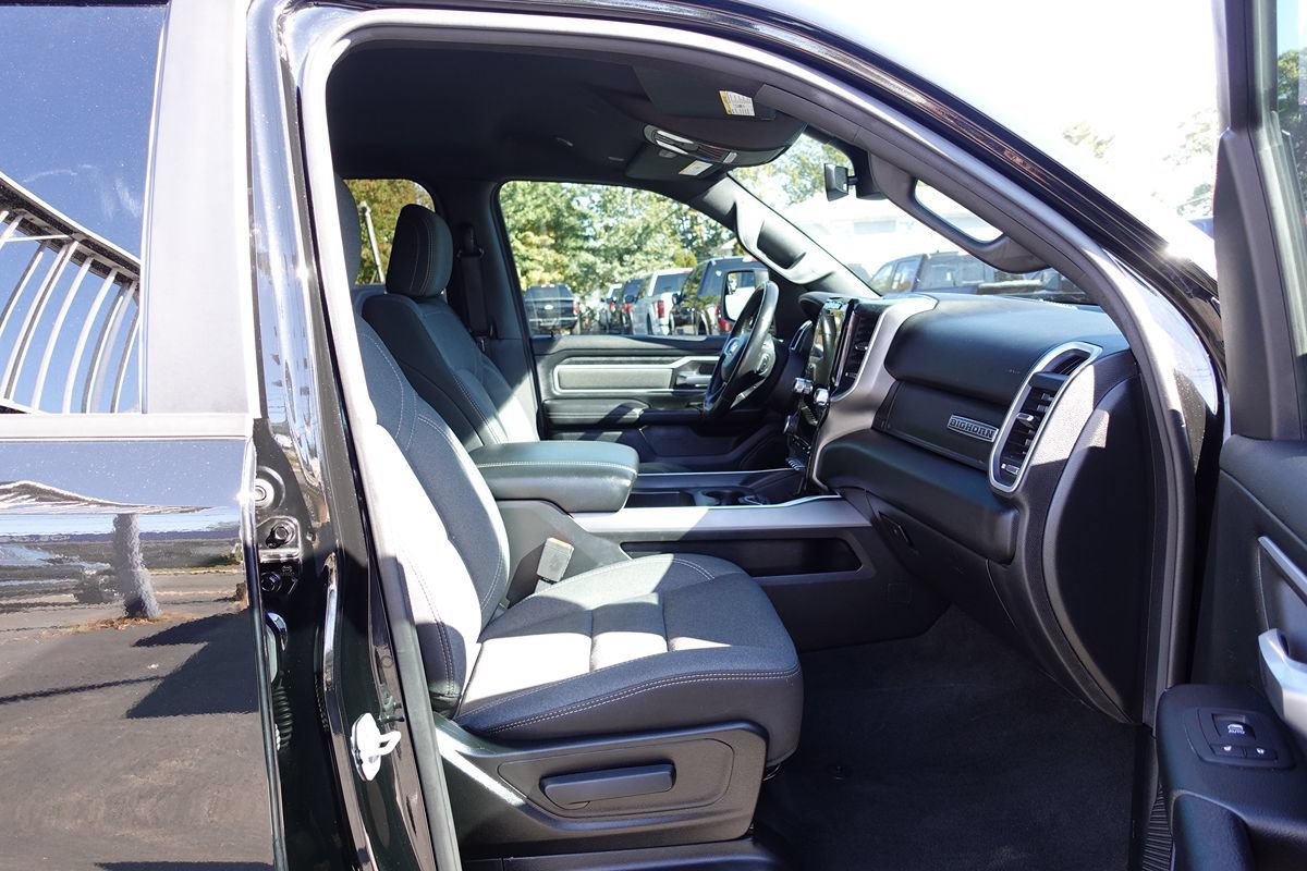 Used 2021 RAM 1500 Big Horn AWD/4WD image 34