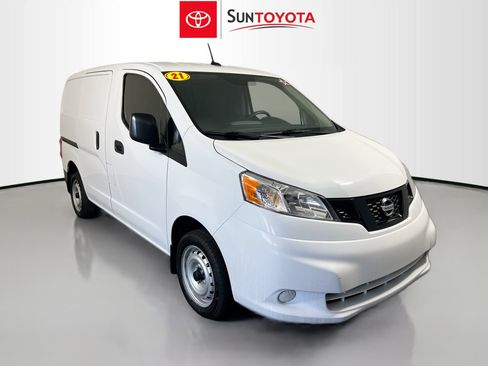Used 2021 Nissan NV200 S FWD image 1