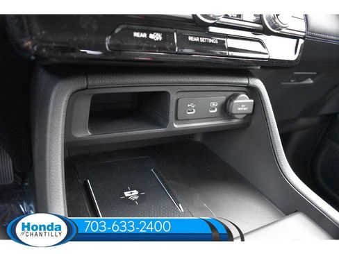 New 2026 Honda Pilot Touring image 17