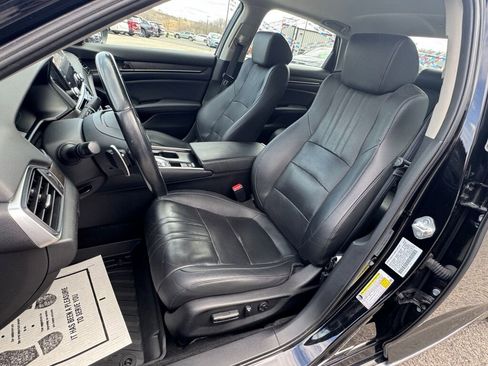 Used 2021 Honda Accord Touring image 15