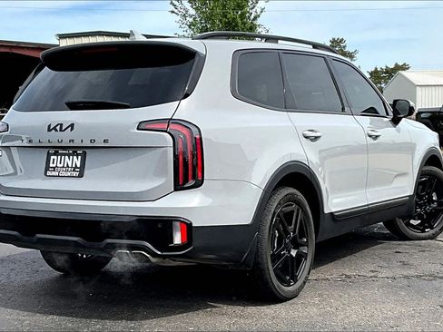 Used 2025 Kia Telluride SX Prestige X-Line AWD/4WD image 2