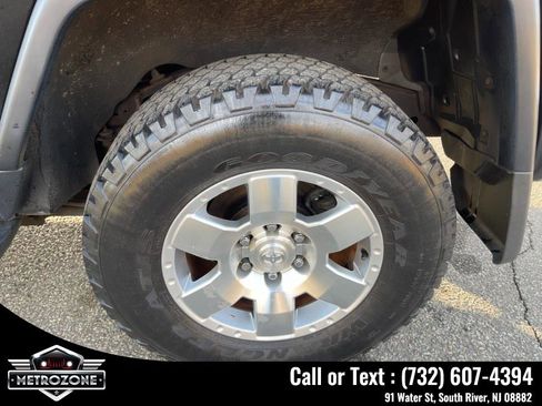 Used 2007 Toyota FJ Cruiser 4WD image 40