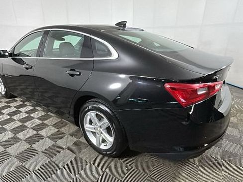 Used 2023 Chevrolet Malibu LS w/ LPO, Floor Liner Package FWD image 5