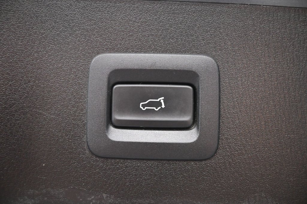 Used 2020 MAZDA CX-5 Touring FWD image 24