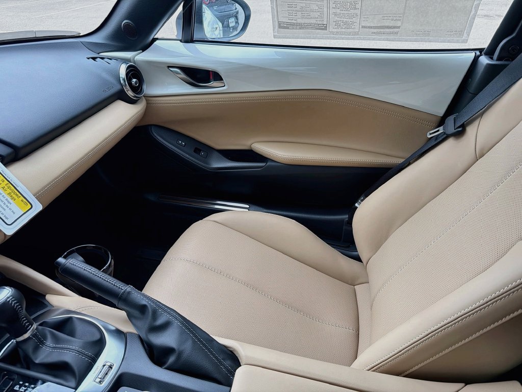 New 2026 MAZDA MX-5 Miata Grand Touring w/ Weather Package RWD image 28