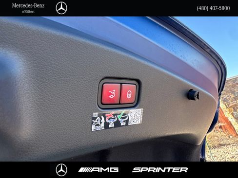 New 2026 Mercedes-Benz CLE 53 AMG 4MATIC Coupe image 9