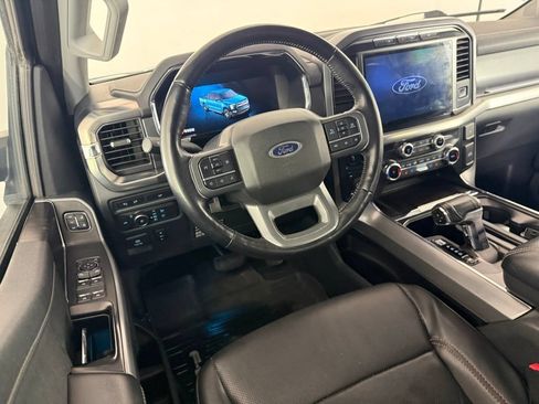 Used 2022 Ford F150 Lariat w/ FX4 Off-Road Package AWD/4WD image 19
