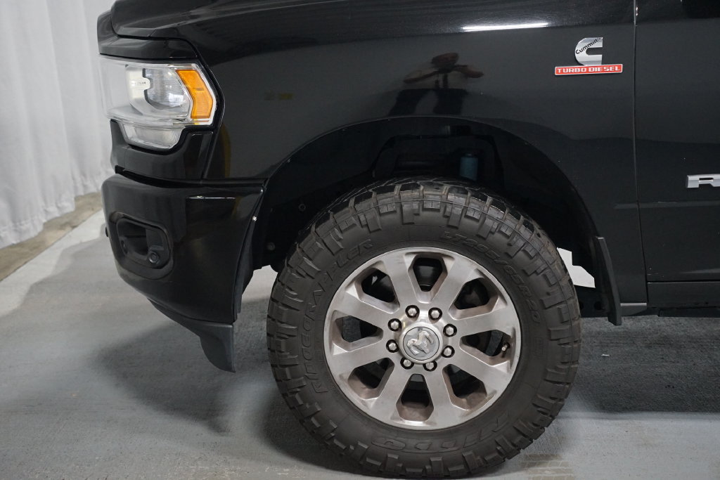 Used 2023 RAM 2500 Big Horn w/ Level 2 Equipment Group AWD/4WD image 5